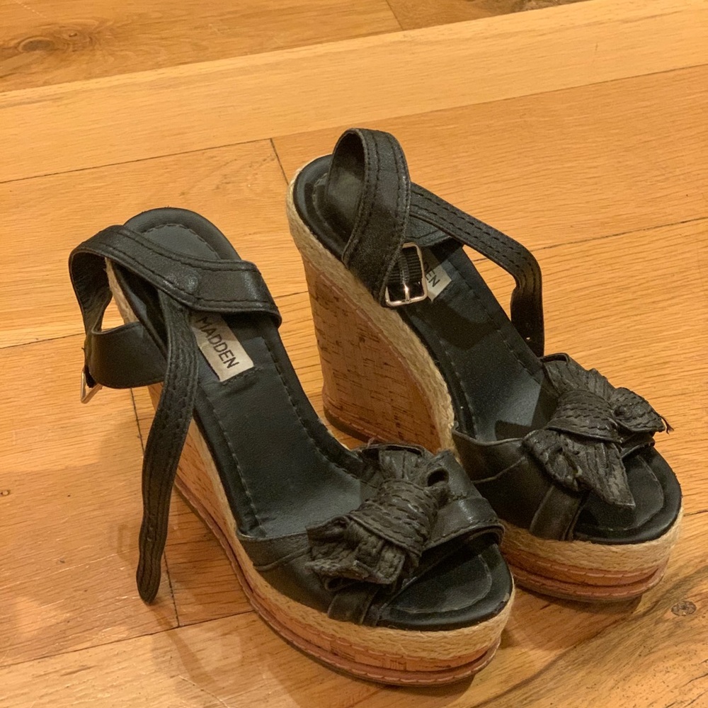 Steve Madden Wedges